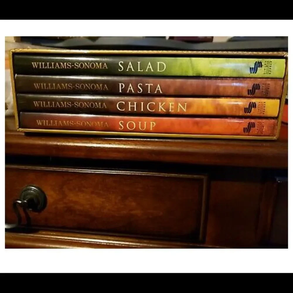 EUC Williams & Sonoma 4 cookbook set (Pasta,Chicken,Soup,Salad)